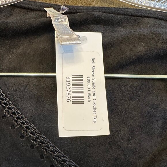 Womens Bell Sleeve Suede and Crochet Top NWT Size L - Picture 4 of 4